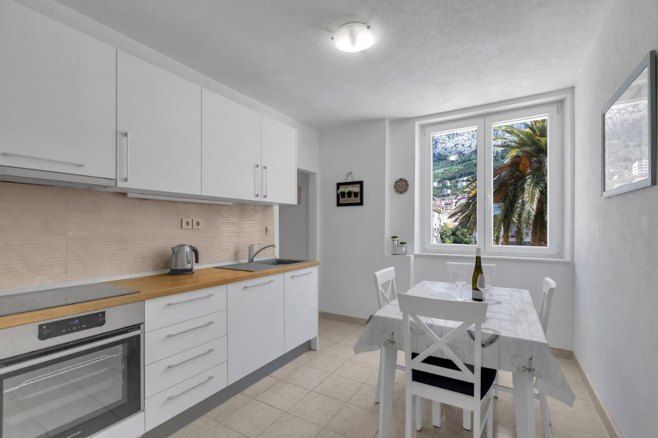 Apartment Riva Makarska Exterior foto